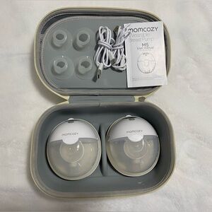 Momcozy M5 Set with Accessories